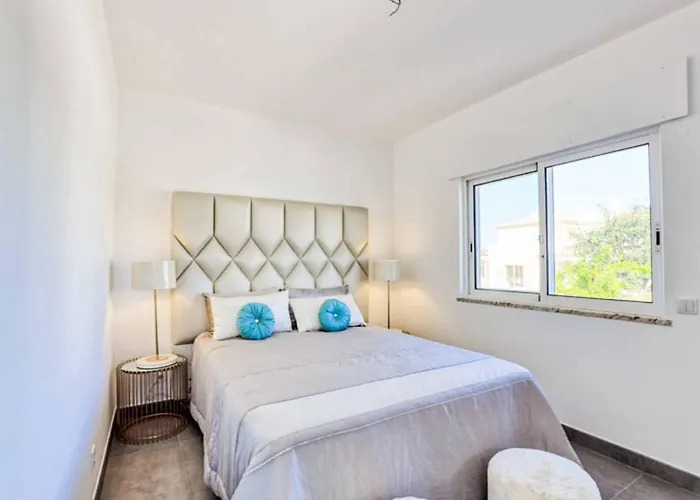 Casa Tilias 阿尔布费拉