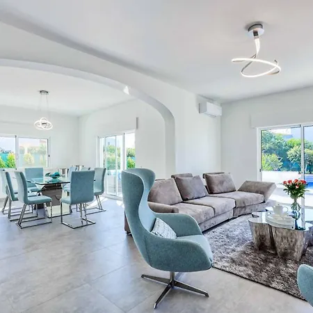 빌라 Casa Tilias *