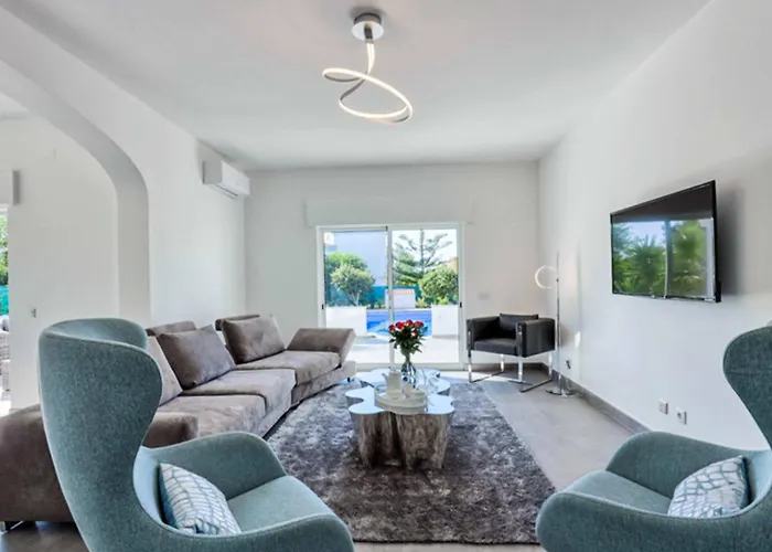 Casa Tilias * Albufeira